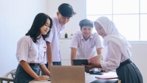 Buktikan Dirimu Siap Masuk SMK Favorit: Kuasai Strategi dan Maksimalkan Latihan Soal Ujian Perguruan